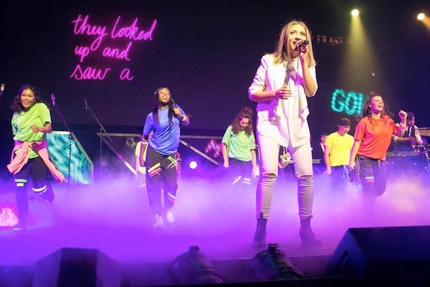 ©Hillsong Young & Free / YFC-CE